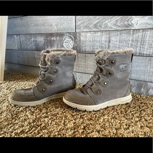 Sorel Explorer Joan boots